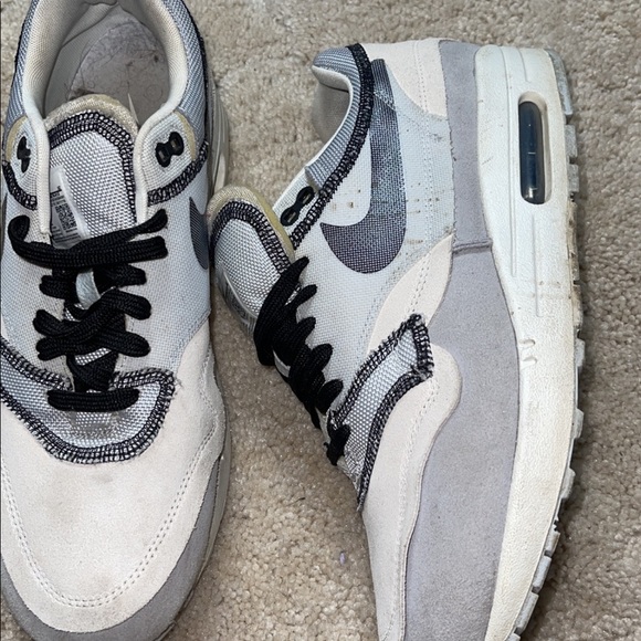 Nike Airmax - Picture 2 of 3